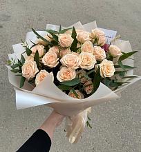 Букет Кремовые розы Латте в Ахтимнеево