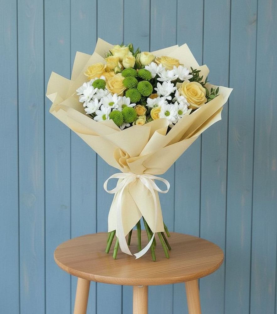 Букет цветов из: Хризантемы и Розы в Ахтимнеево